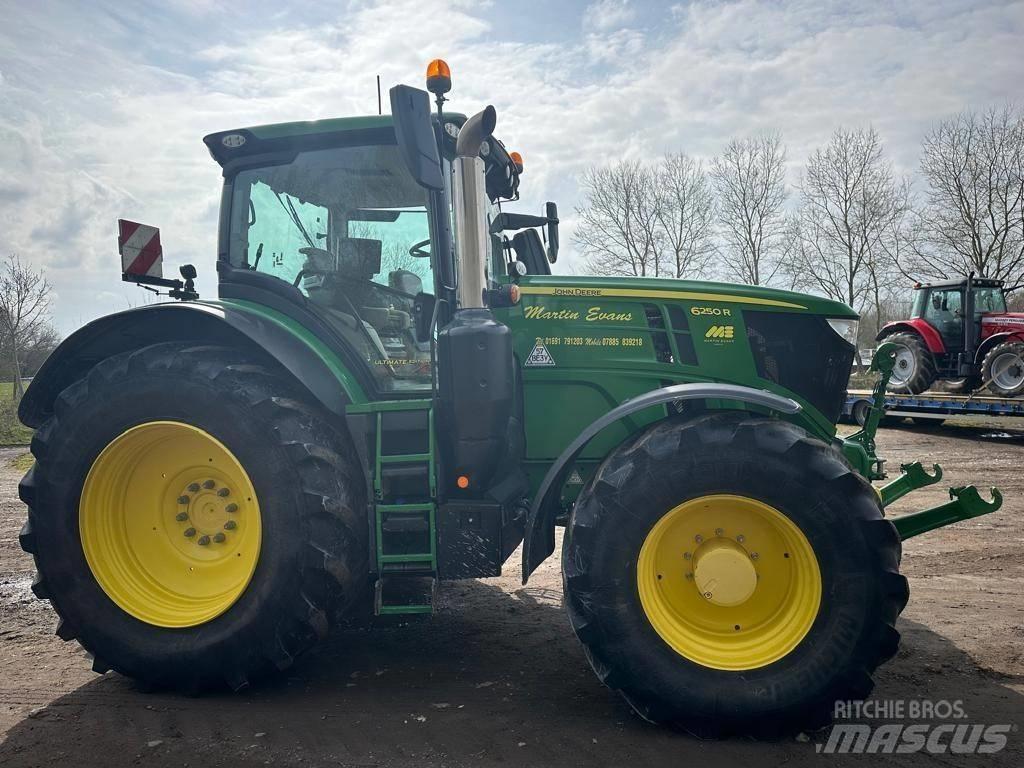 John Deere 6250 R 拖拉机/农用车