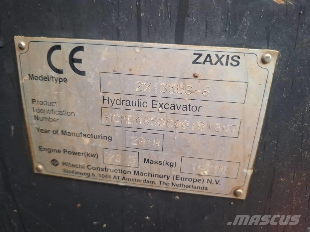 Hitachi ZX 135 US-6 履带挖掘机