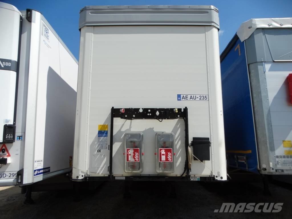 Kögel SN 24 侧帘半挂车