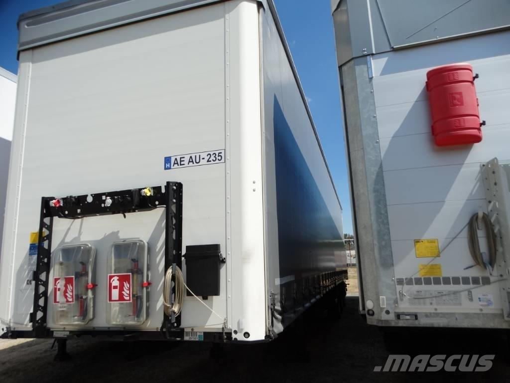 Kögel SN 24 侧帘半挂车