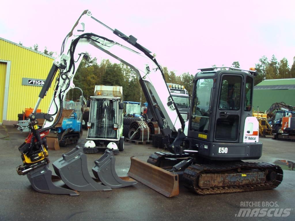 Bobcat E 50 小型挖掘机