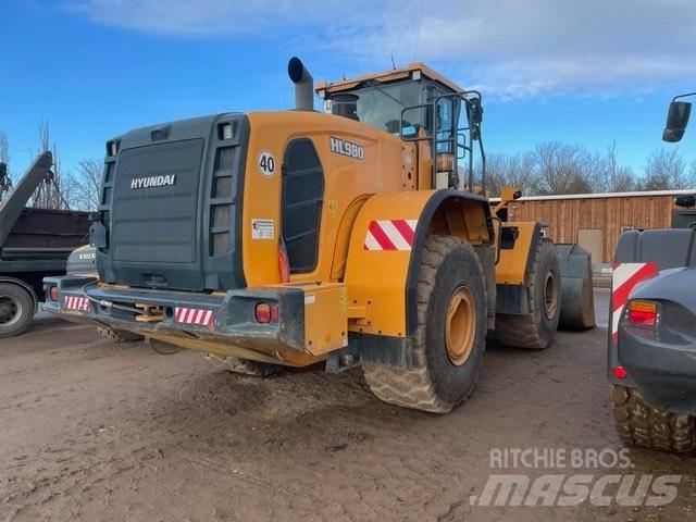Hyundai HL 980 轮式装载机