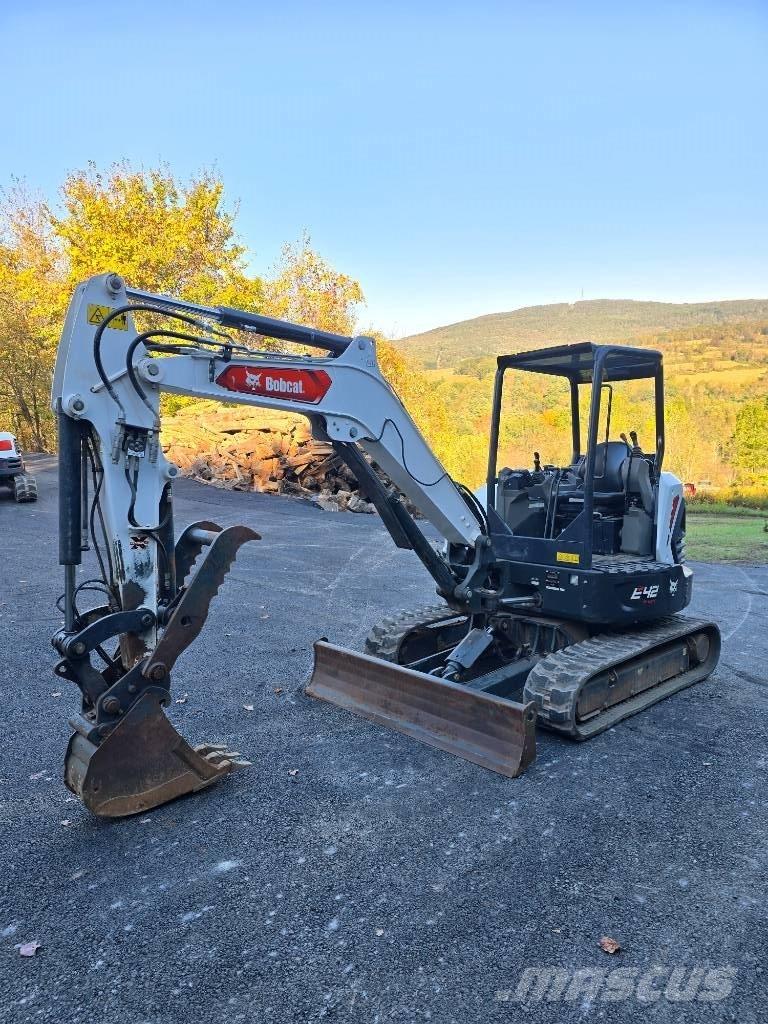 Bobcat E42 小型挖掘机