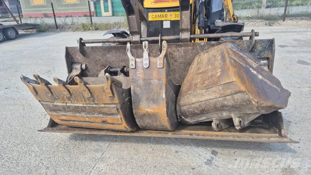 JCB 3 CX 反铲装载机