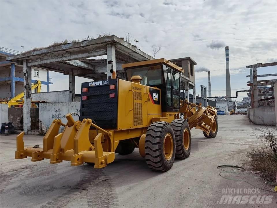 CAT 140H 平地机/推土机