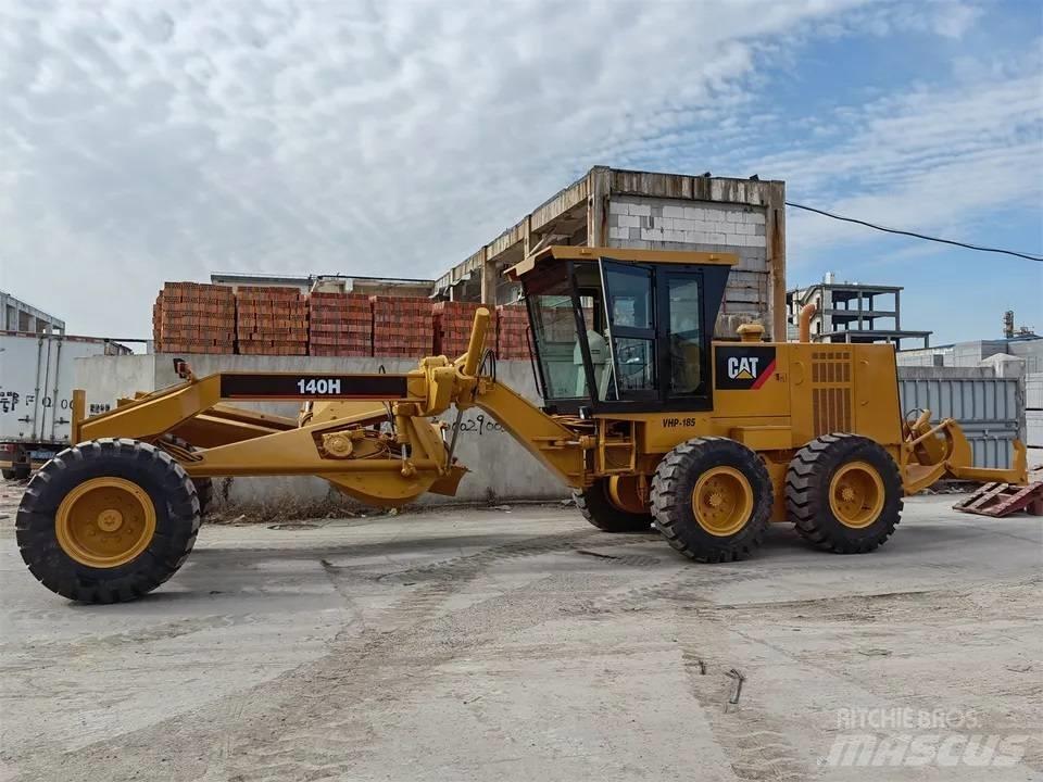 CAT 140H 平地机/推土机