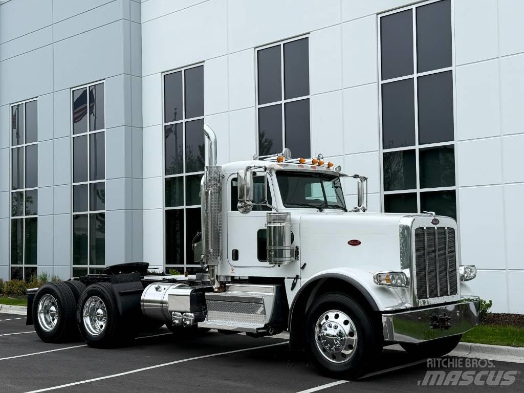 Peterbilt 389 牵引车