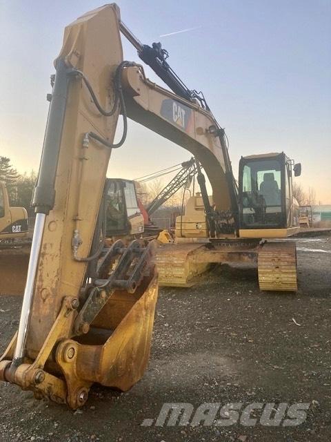 CAT 320 D 履带挖掘机