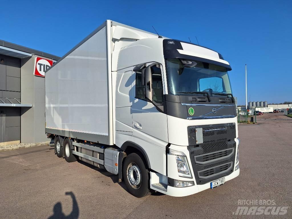 Volvo FH 500 厢式货车