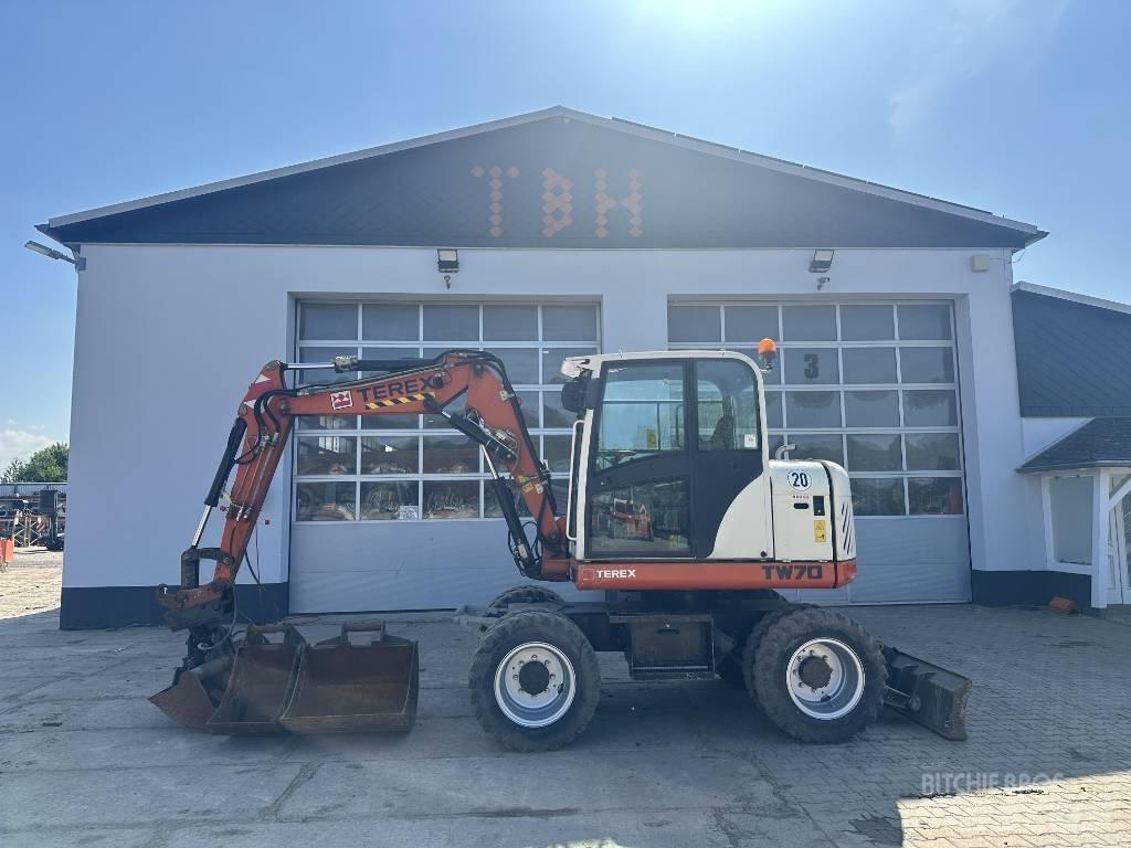 Terex TW 70 轮式挖掘机