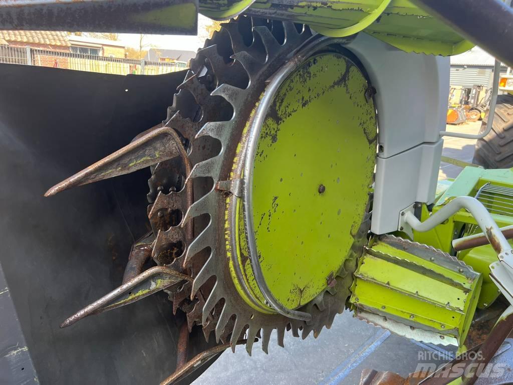 CLAAS RU 450 Xtra 自走式青贮饲料收割机