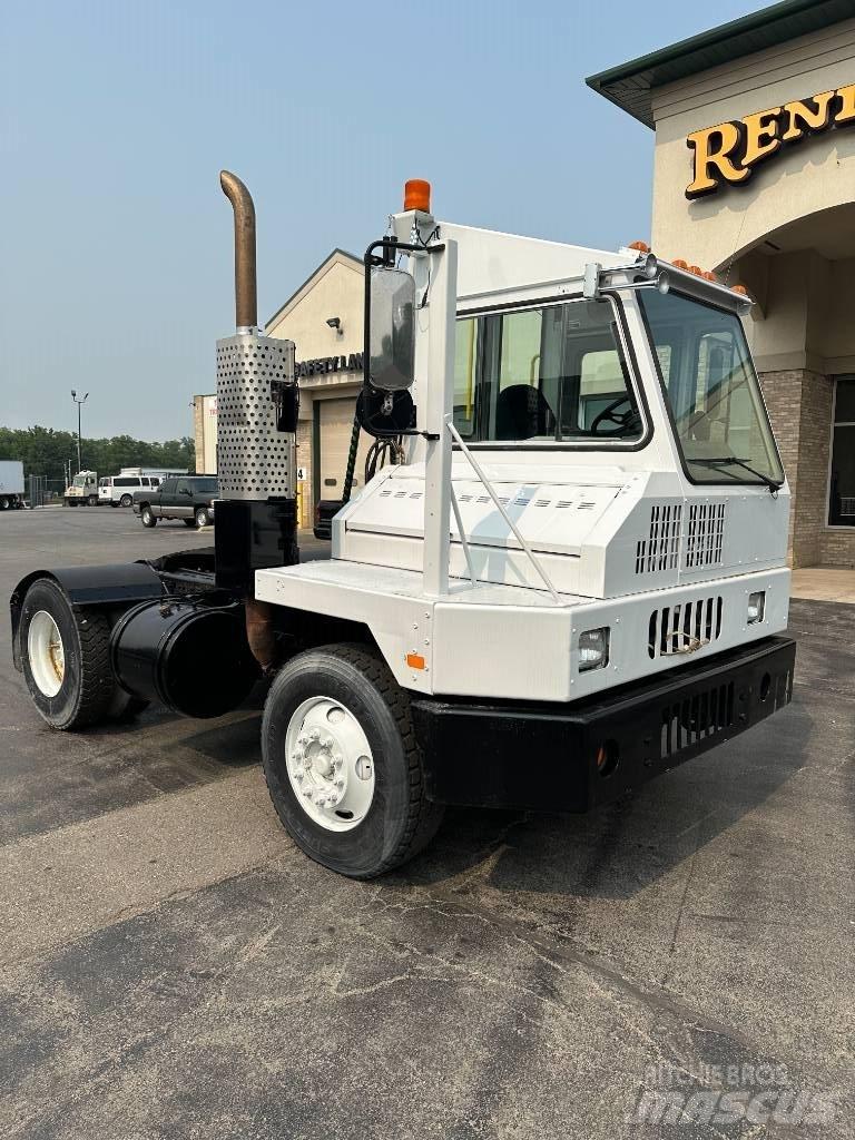 Ottawa 4x2 Off-Road 码头牵引车