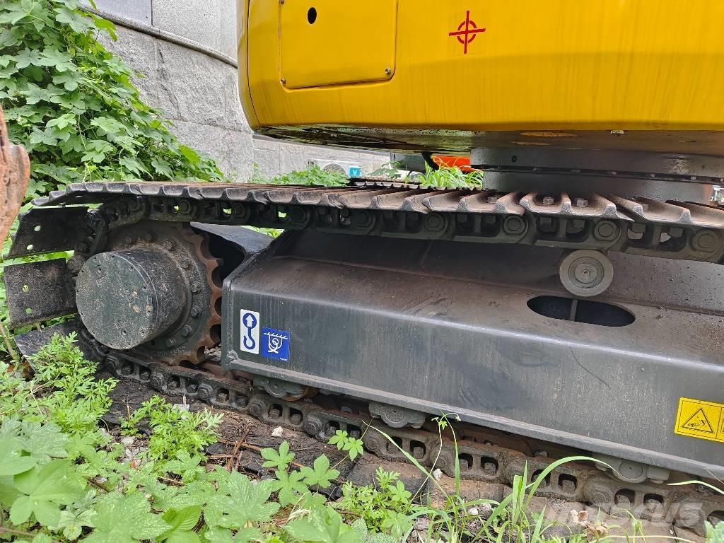 Komatsu PC 78 US 中型挖掘机