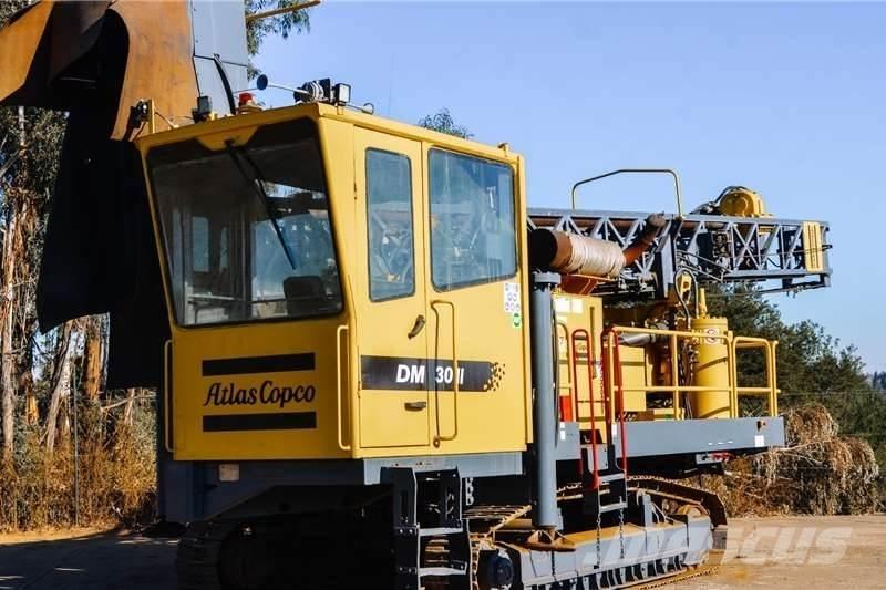 Atlas Copco DM30 钻孔机