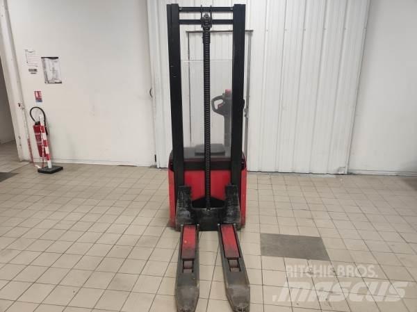 Manitou ES412 AC 行走式堆垛机