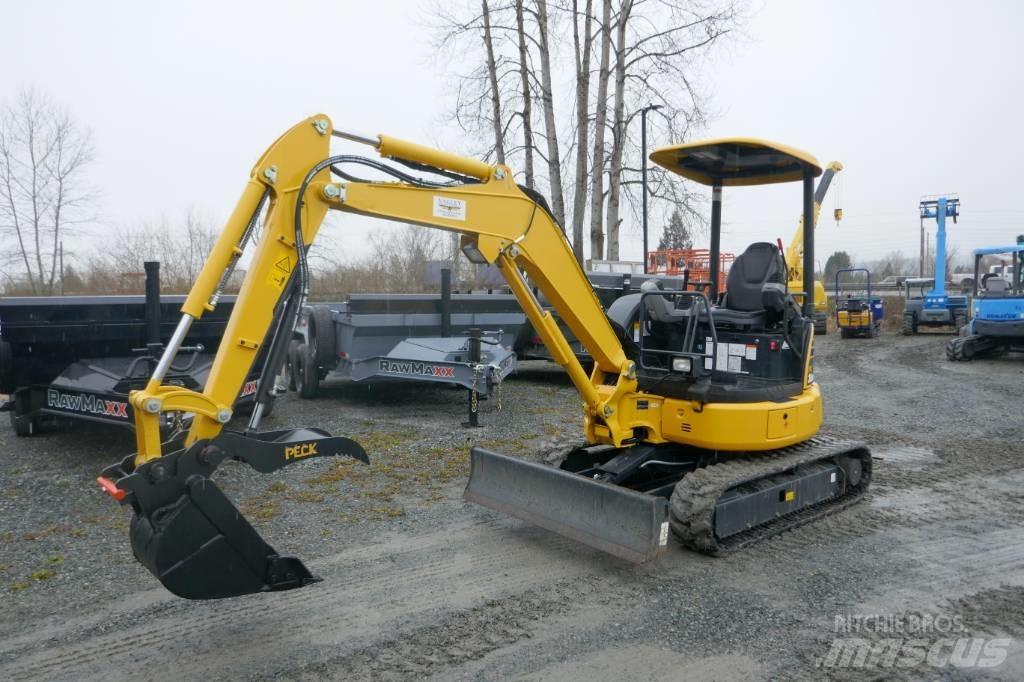 Komatsu PC30MR-5 小型挖掘机