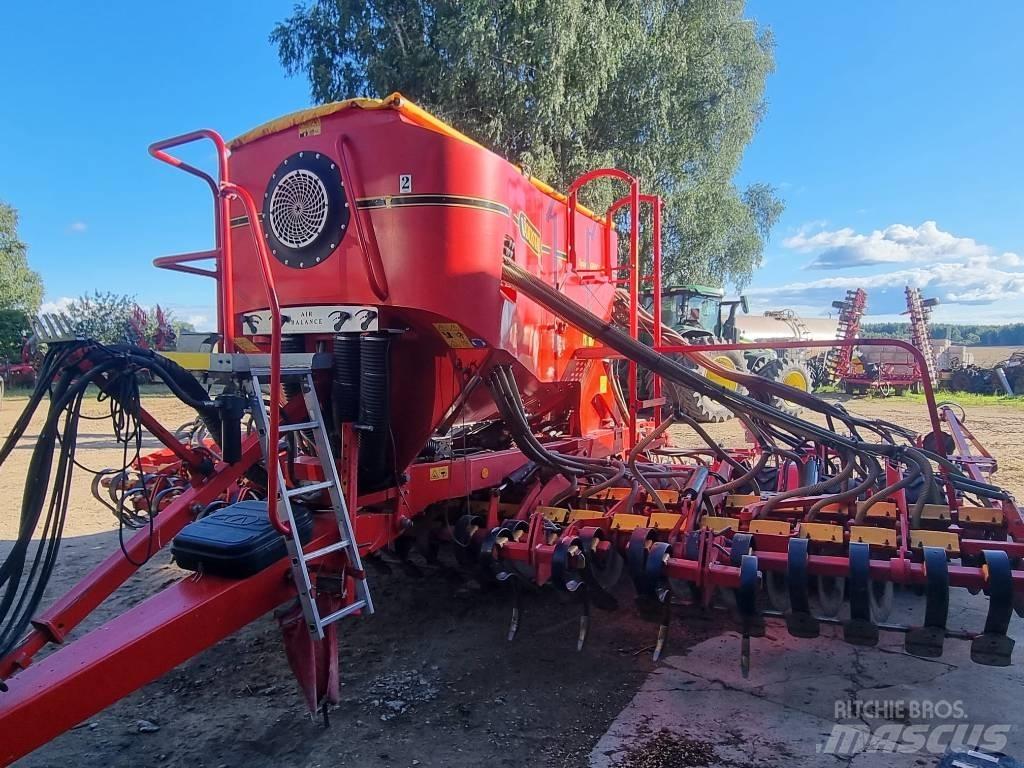 Väderstad SPIRIT600C 多功能条播机