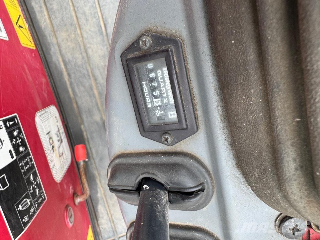 Yanmar SV08 (1D812) 小型挖掘机