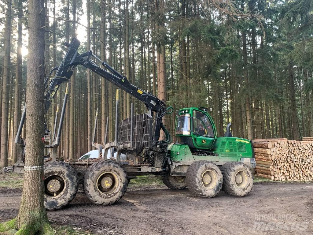 John Deere 1910G 集运机