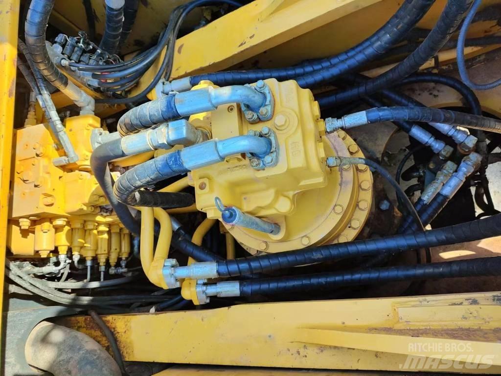 Komatsu PC 450 LC-8 履带挖掘机