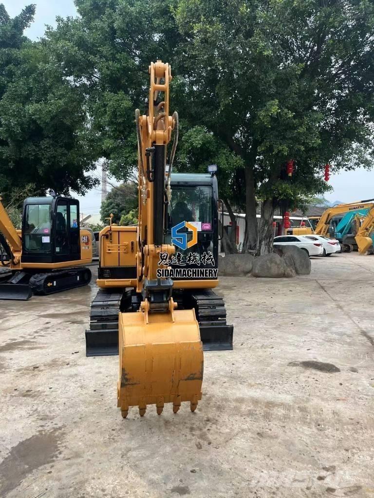 CAT 305.5E2 小型挖掘机