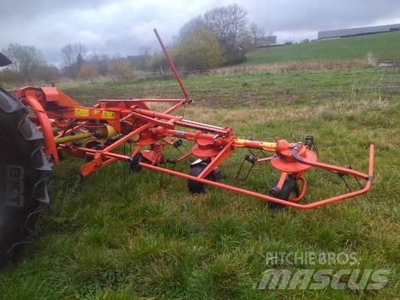 Kuhn Gf5801 犁耙和摊草机