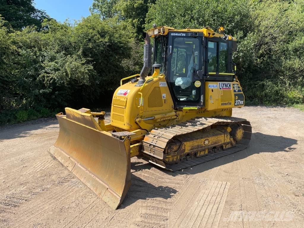 Komatsu D 37 PX-24 履带式推土机