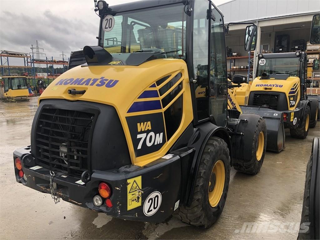 Komatsu WA70M-8 小型装载机