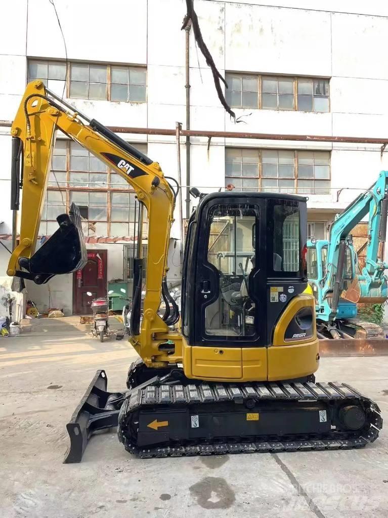 CAT 303.5 C CR 小型挖掘机