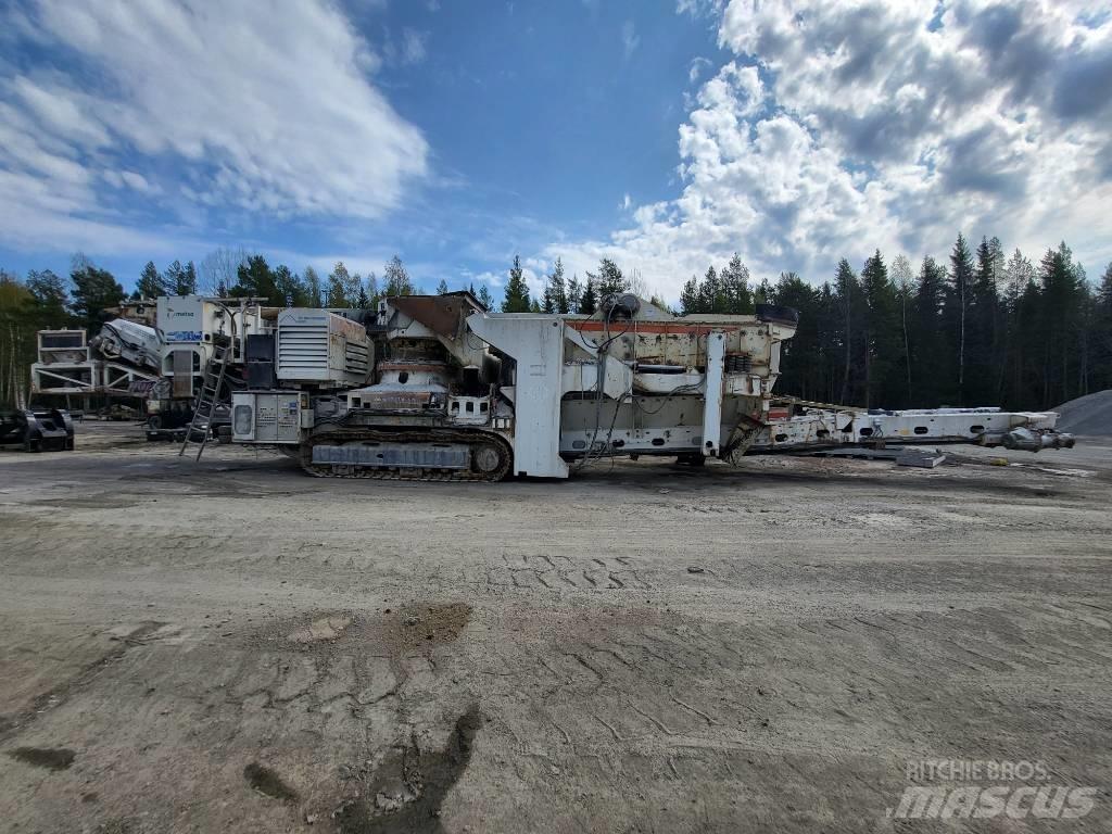 Metso LT 300 GPB 移动式破碎机
