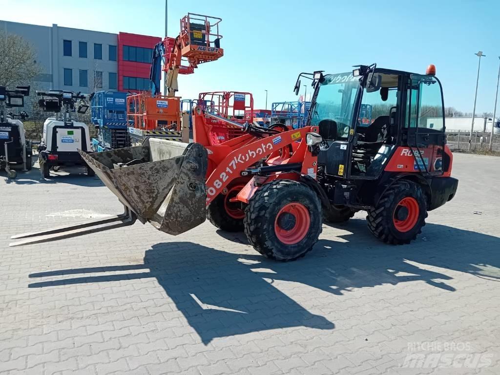 Kubota R 082 轮式装载机