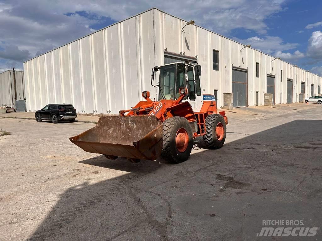 Fiat-Hitachi FR 100 轮式装载机