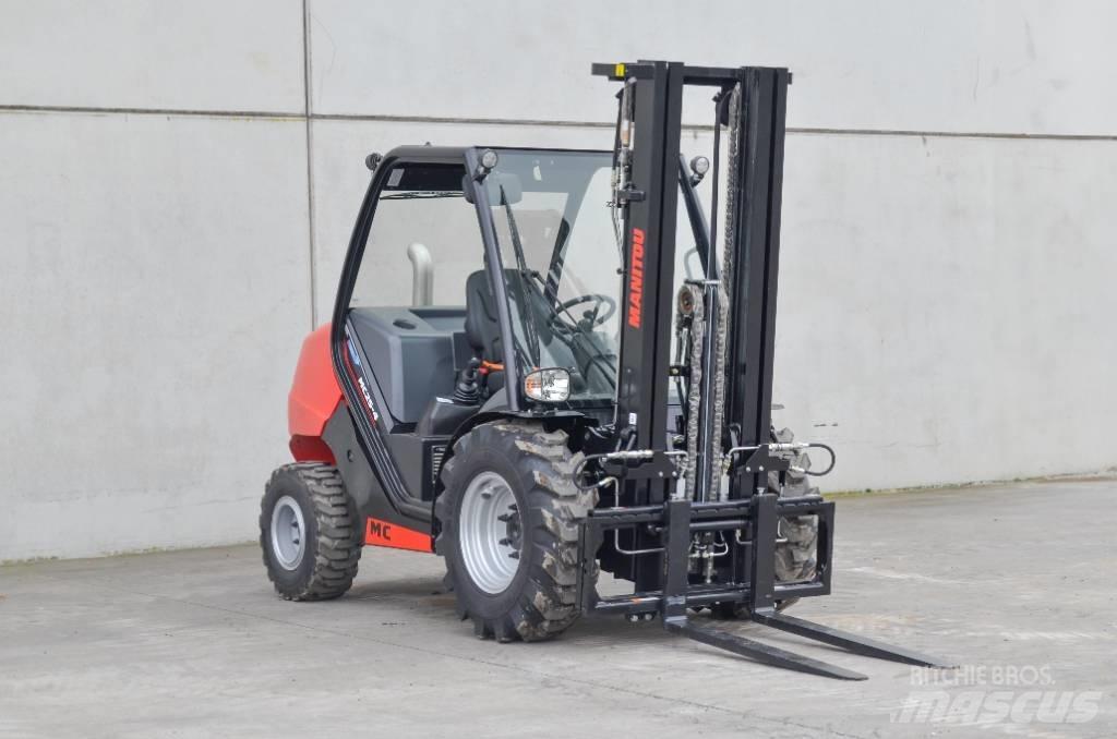 Manitou MC 25-4 柴油叉车