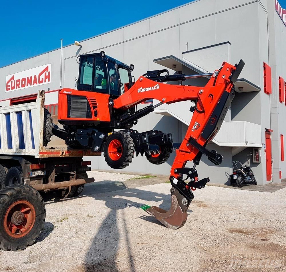 Euromach R555H 水陆两栖挖掘机