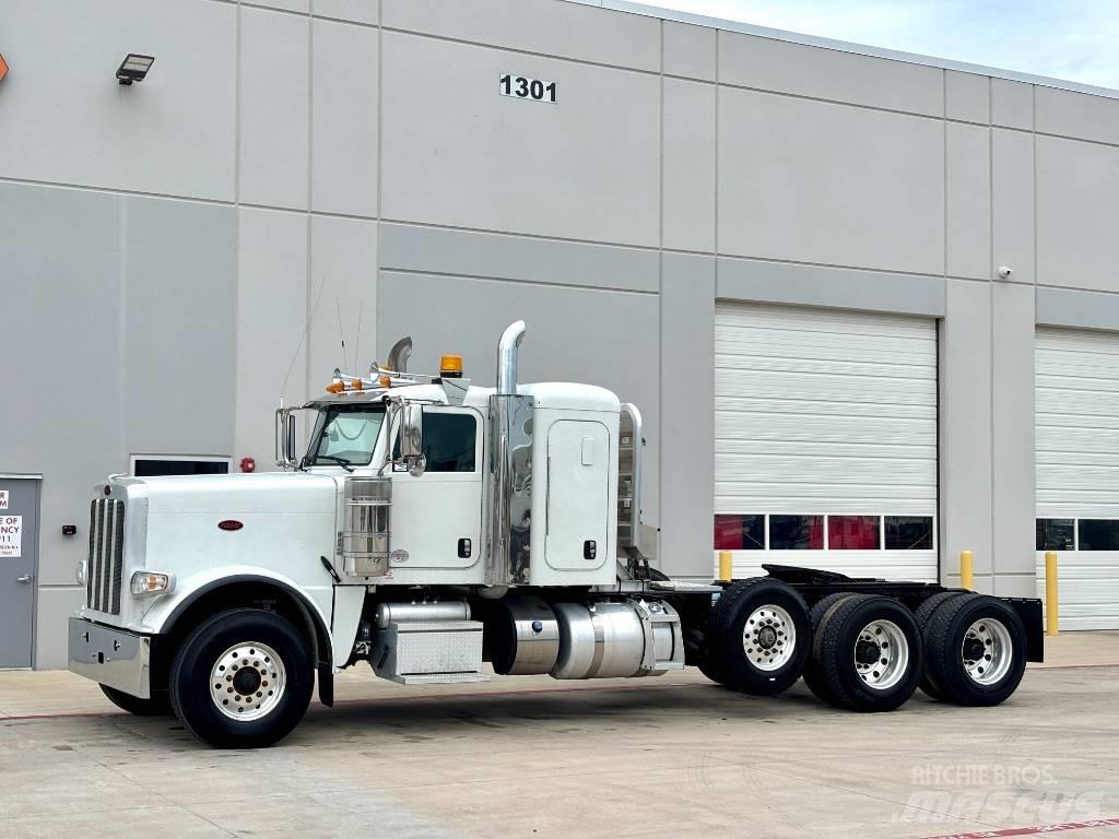 Peterbilt 389 牵引车