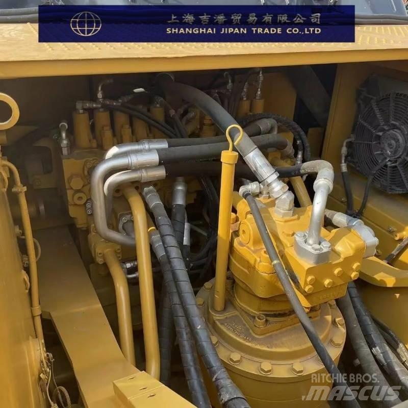 CAT 326 D 履带挖掘机