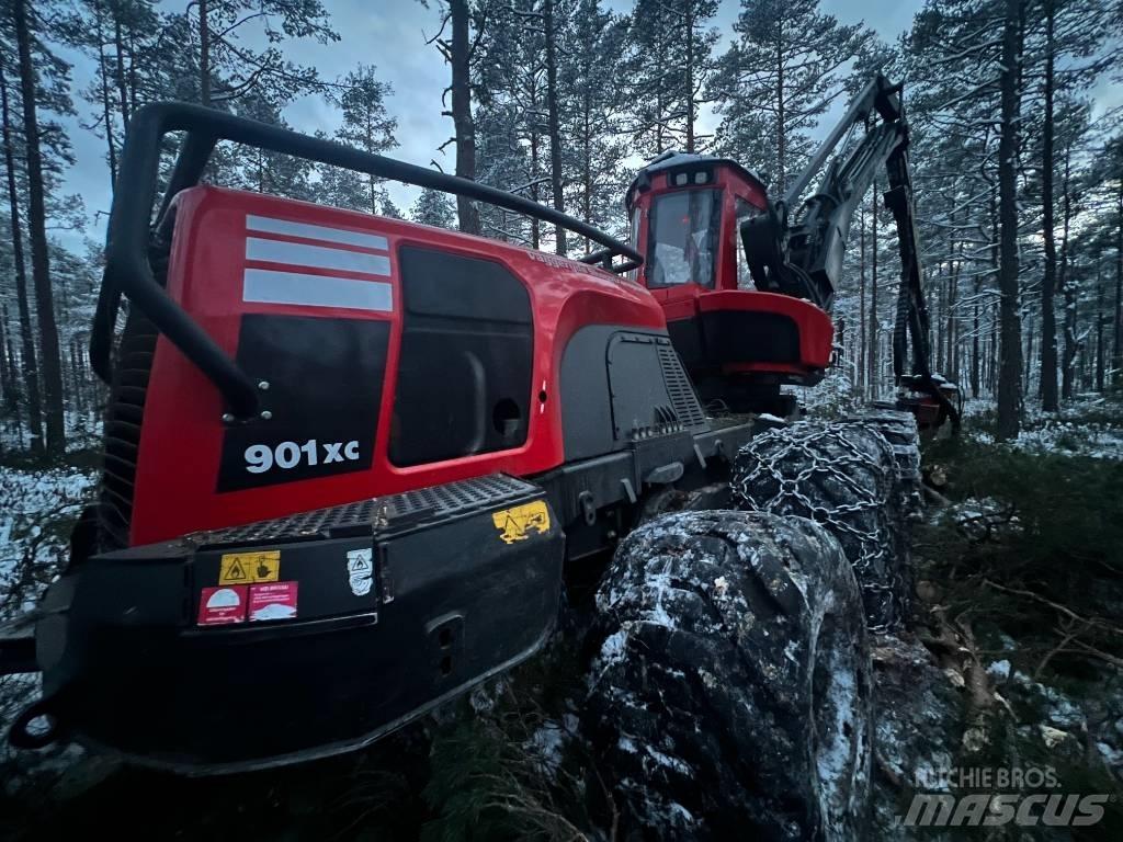 Komatsu 901xc 收割机