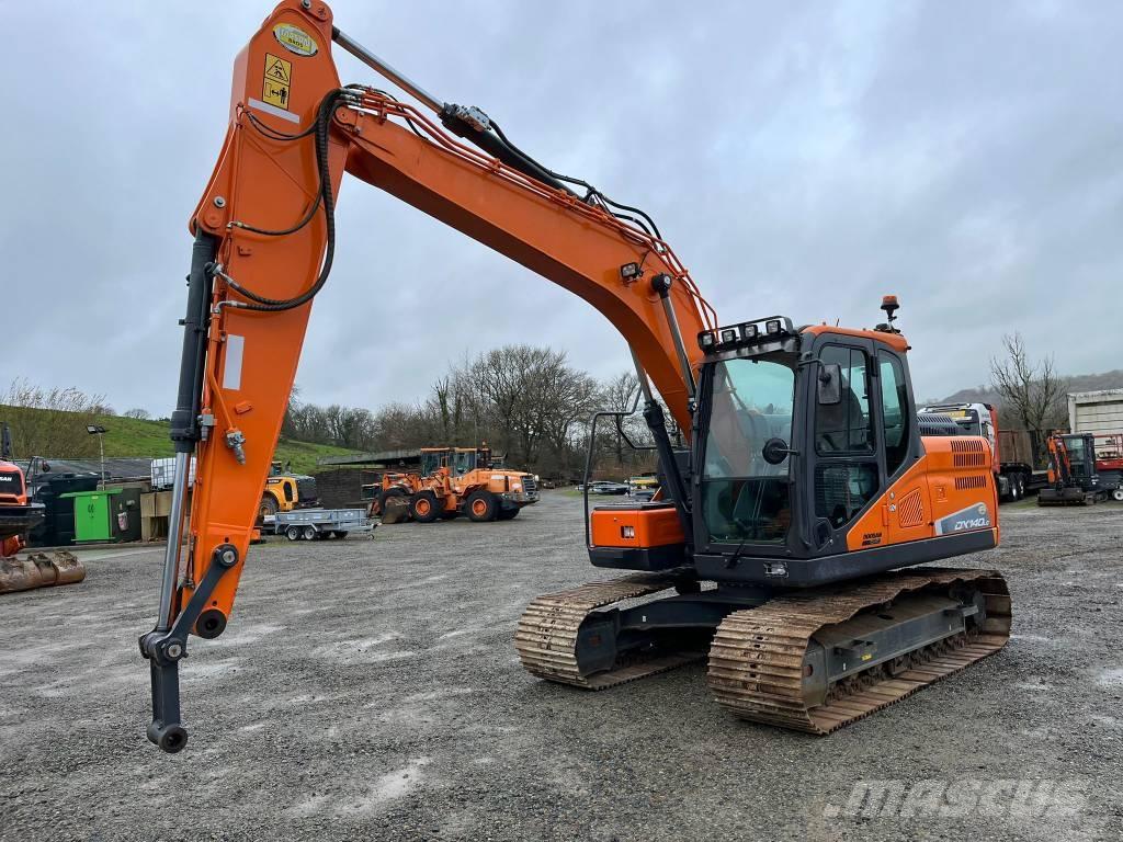 Doosan DX 140 LC 履带挖掘机