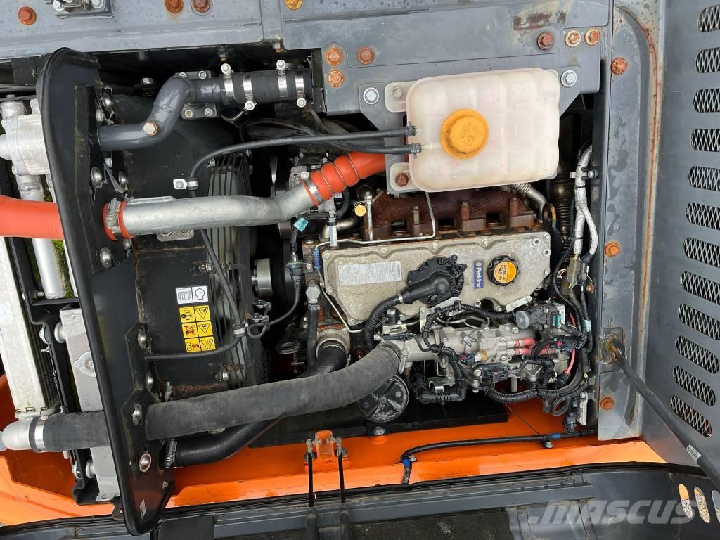 Doosan DX 140 LC 履带挖掘机