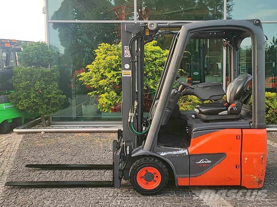 Linde E12-02 电动叉车