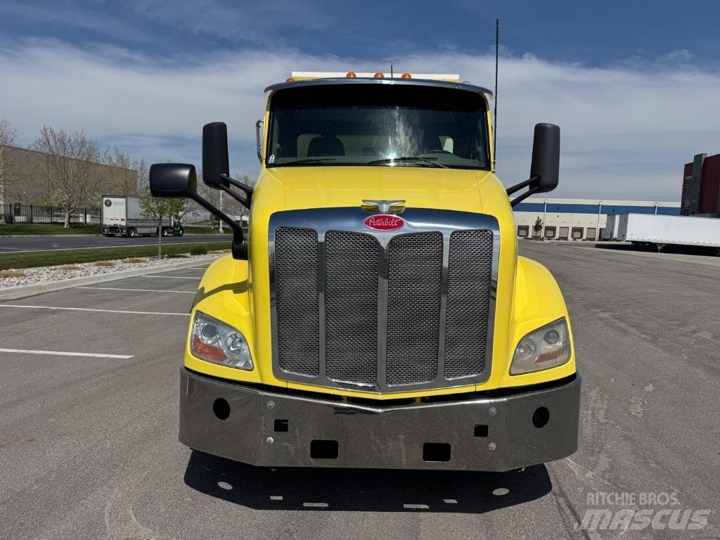 Peterbilt 579 自卸式货车