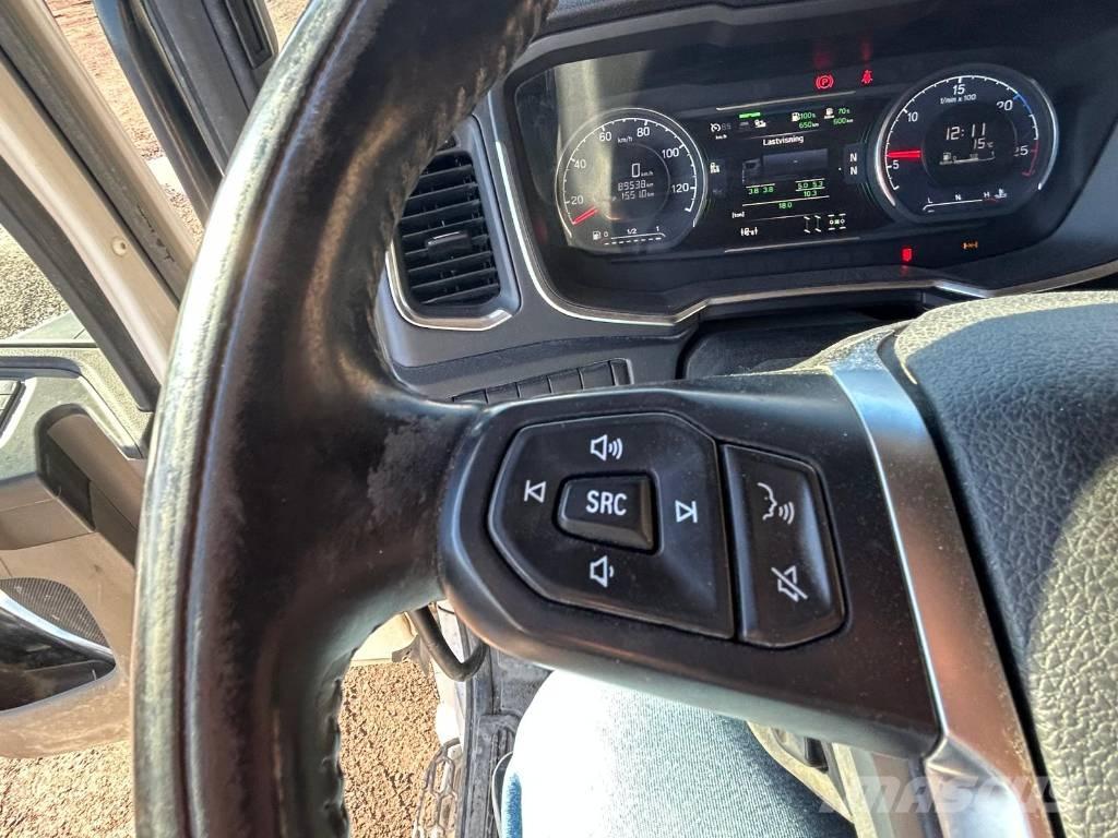 Scania P 500 XT 8x4 混凝土搅拌车