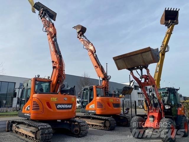 Doosan DX140 LCR-5 履带挖掘机
