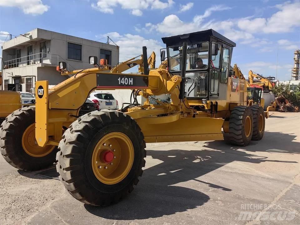 CAT 140 H 平地机/推土机