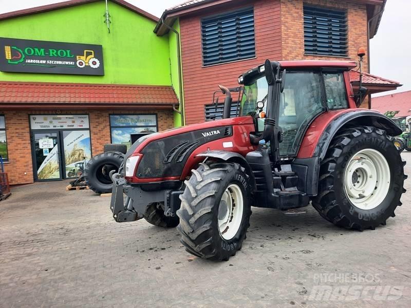 Valtra 163 Versu 拖拉机/农用车