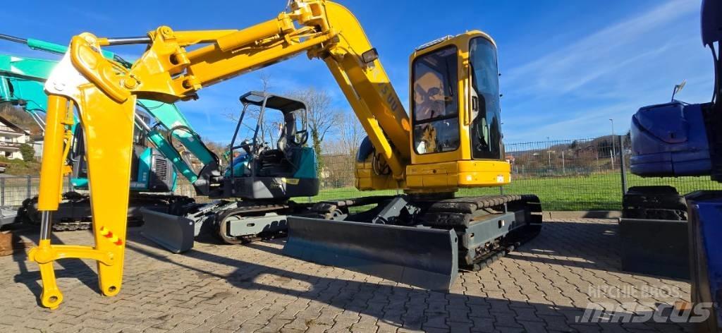 Komatsu PC 75 UU-3 中型挖掘机