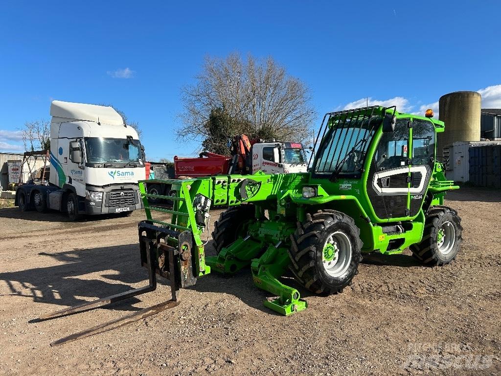 Merlo P40.14 伸缩臂叉装车|叉装车