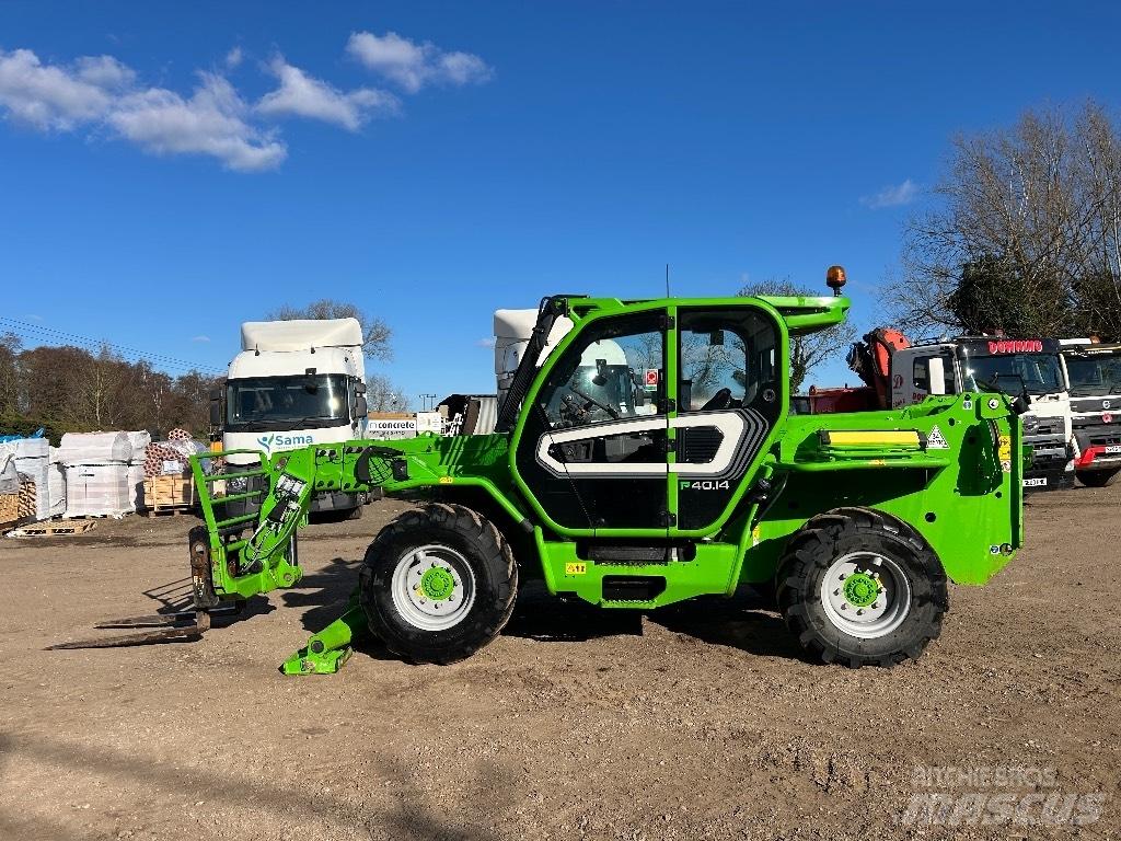 Merlo P40.14 伸缩臂叉装车|叉装车