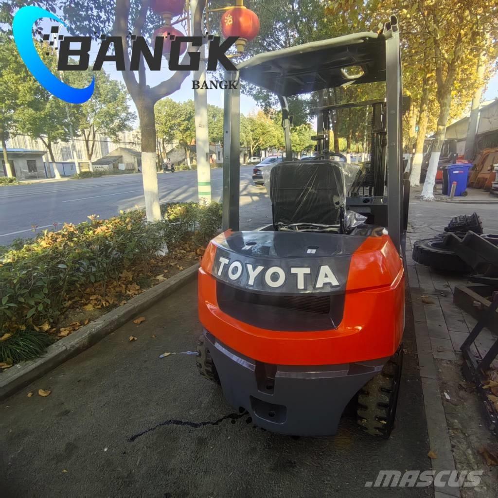 Toyota 8 F 30 柴油叉车