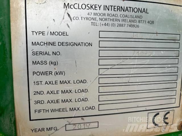 McCloskey J40 - V2 移动式破碎机